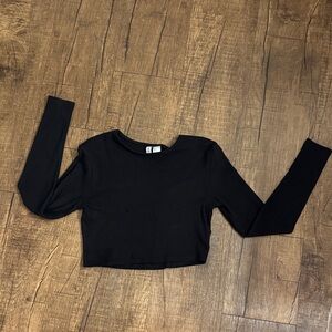 H&M Black Long Sleeve Crop Top